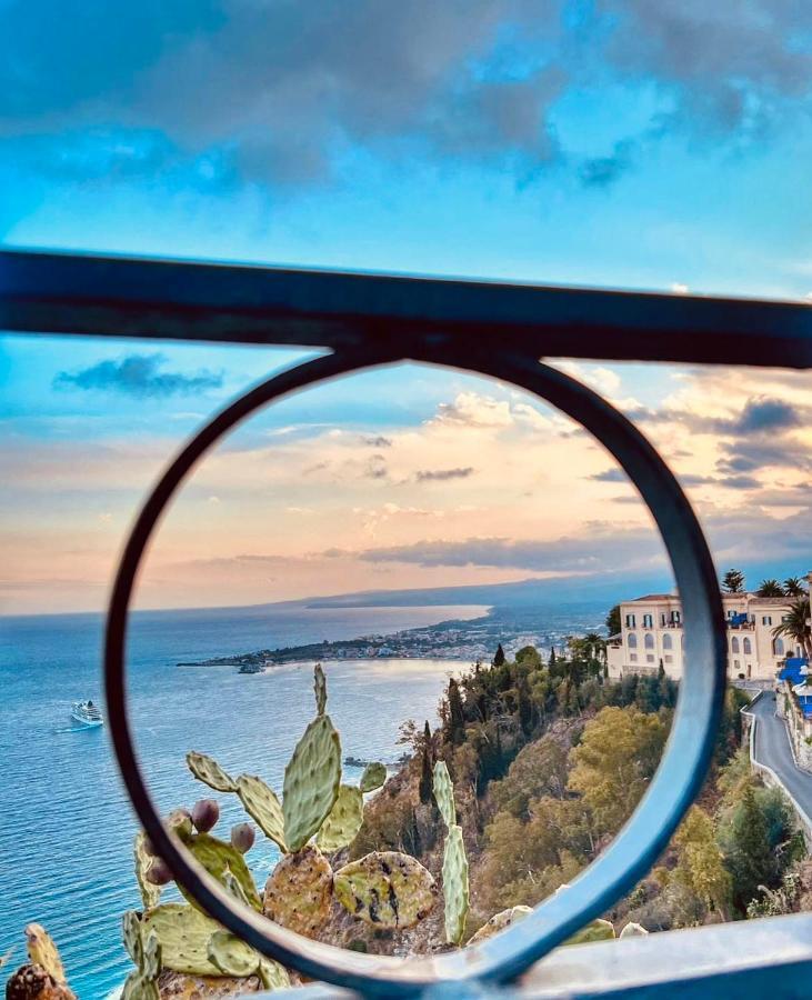 Casa Amelia - Charme In Taormina Villa Kültér fotó