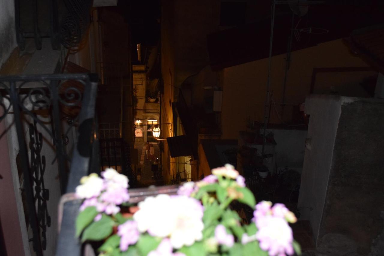 Casa Amelia - Charme In Taormina Villa Kültér fotó